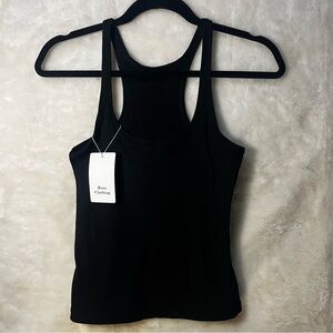 Rosa Clothing Women's Black Tank Top